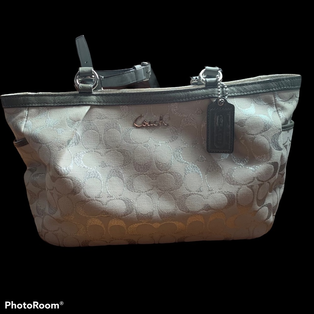 COACH SILVER/IVORY SATCHEL TOTE